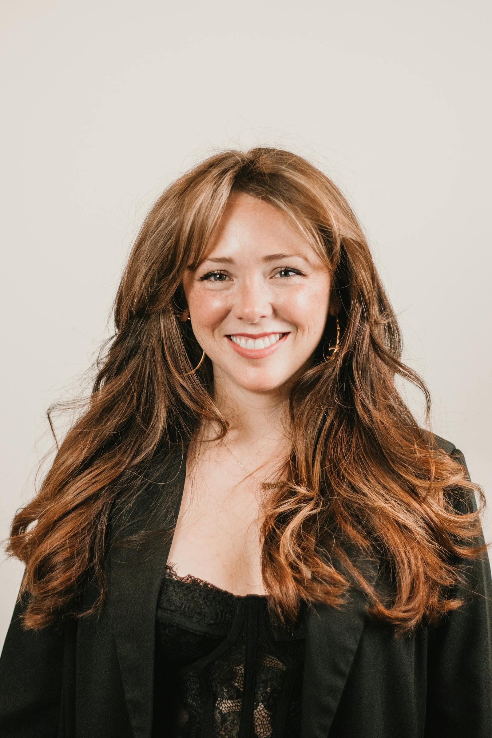 Professional Headshots in Sacramento: What to Expect, What to Wear & Where to Book (2026)